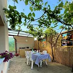 Giorni Felici Tutto Nuovo, Giardino, Park E Bikepark Apartman *